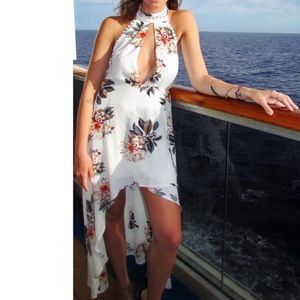 Luxxel size small high-low floral dress